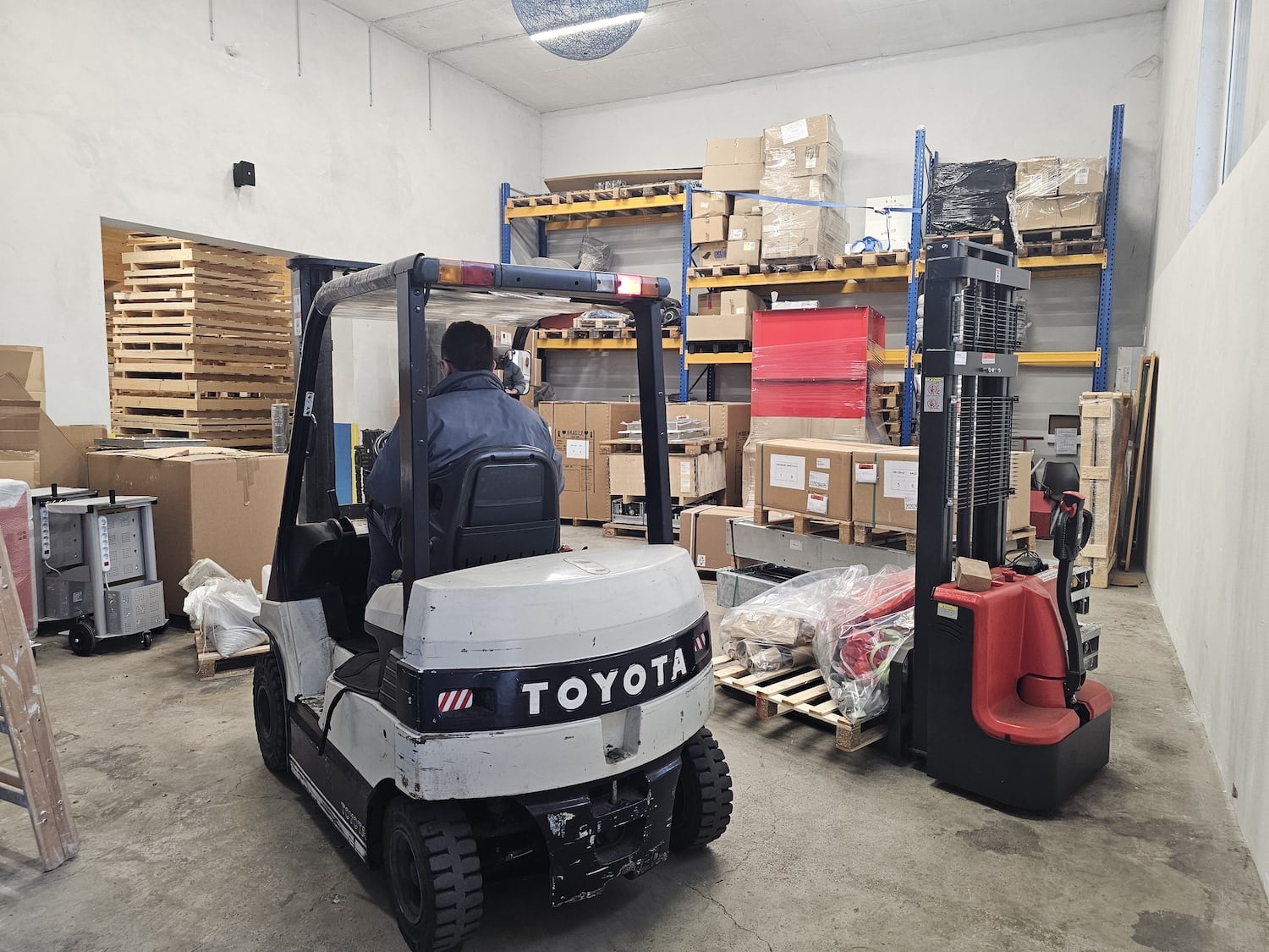 manipulacija zbirnih pošiljk